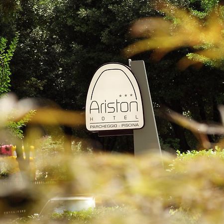 Hotel Ariston Castrocaro Terme Buitenkant foto