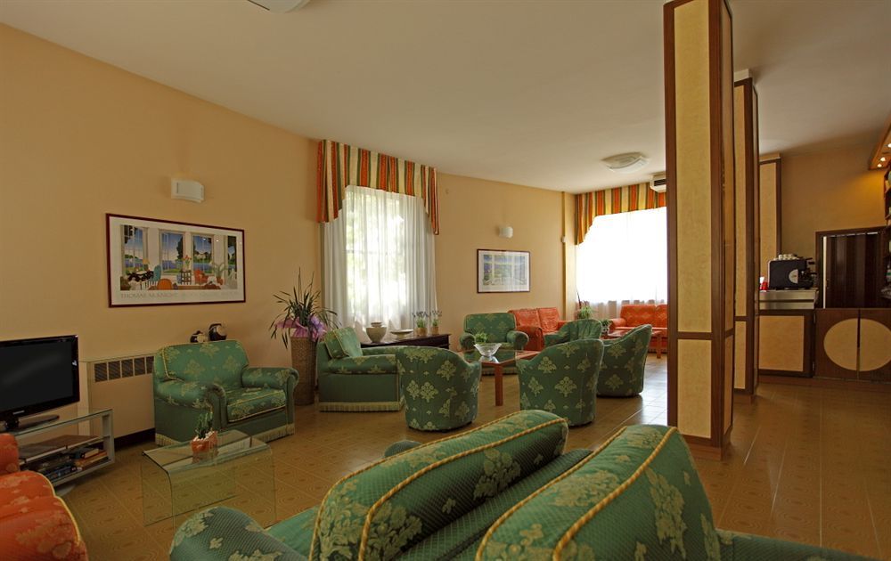 Hotel Ariston Castrocaro Terme Buitenkant foto